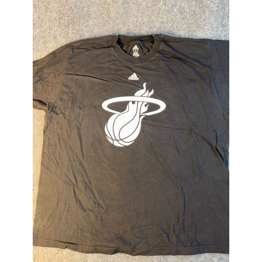 NBA Miami Heat adidas Shirt Basketball Men XL Black Sports Short Sleeve Pullover